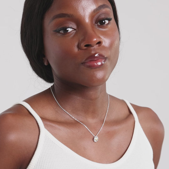 Daisy Necklace and Hoop Earrings Set Video