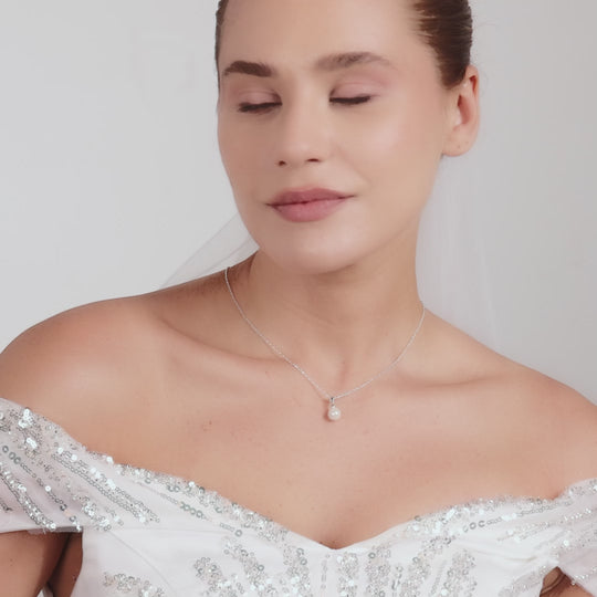 Silver Plated Shell Pearl Bridal Necklace