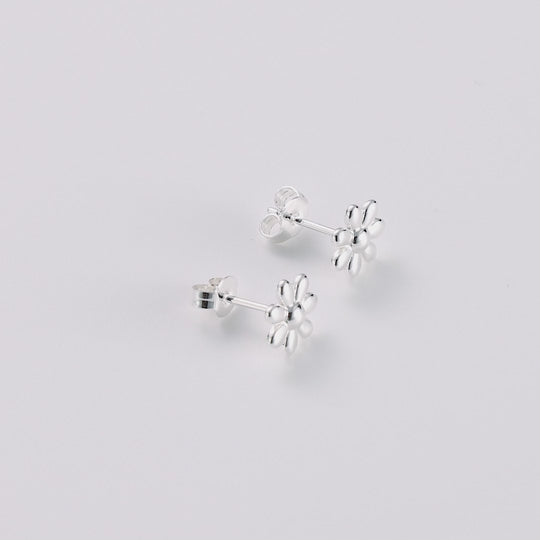 Silver Plated Daisy Earrings