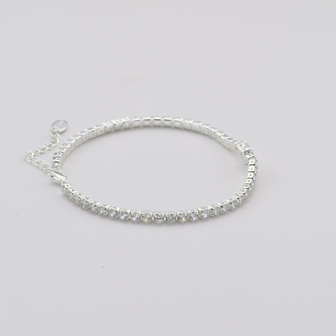 Heart Solitaire Tennis Bracelet Created with Zircondia® Crystals Video