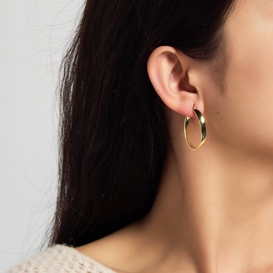 18k Gold Plated 30mm Oval Hoop Earrings - Philip Jones Jewellery