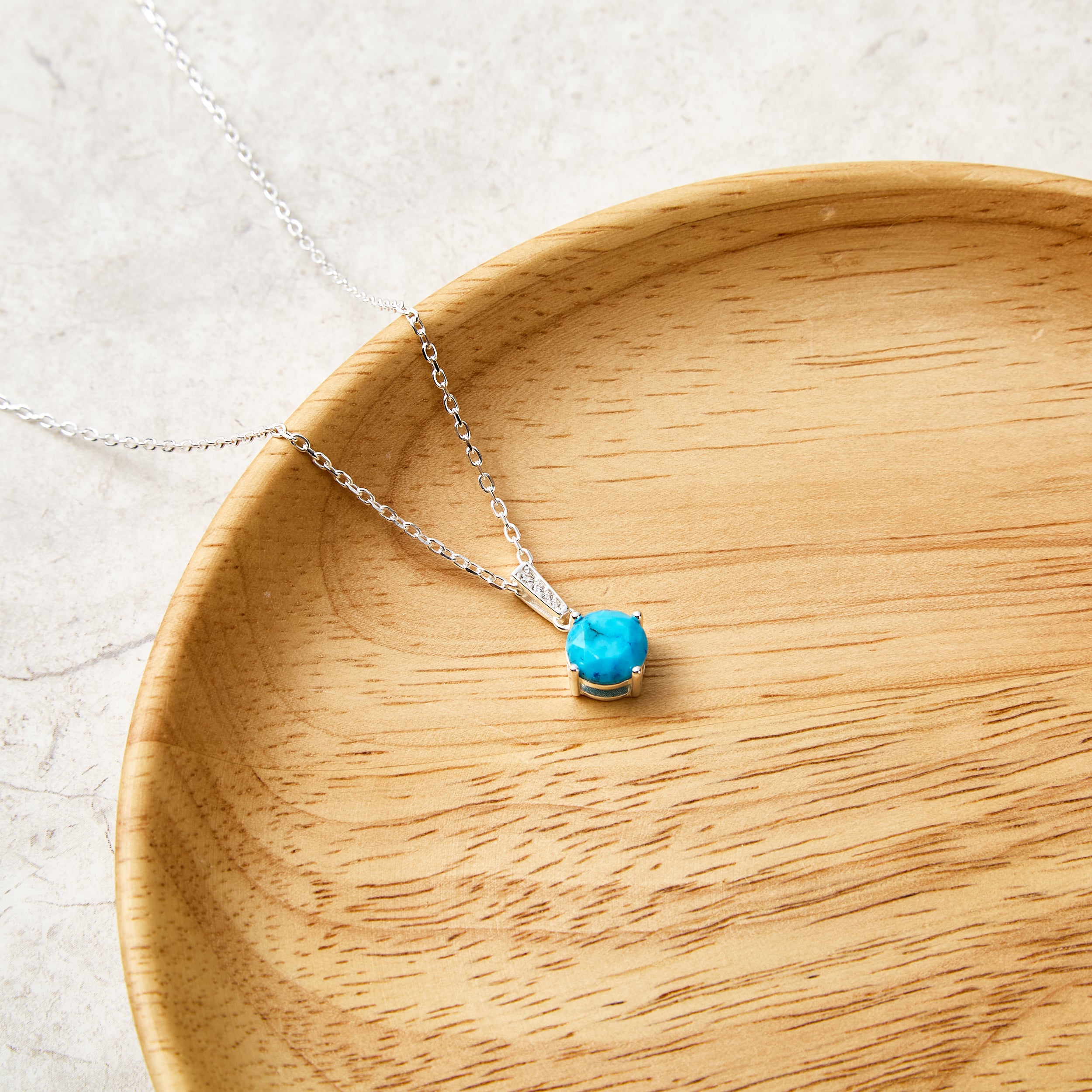 Sterling Silver Synthetic Turquoise Gemstone Necklace