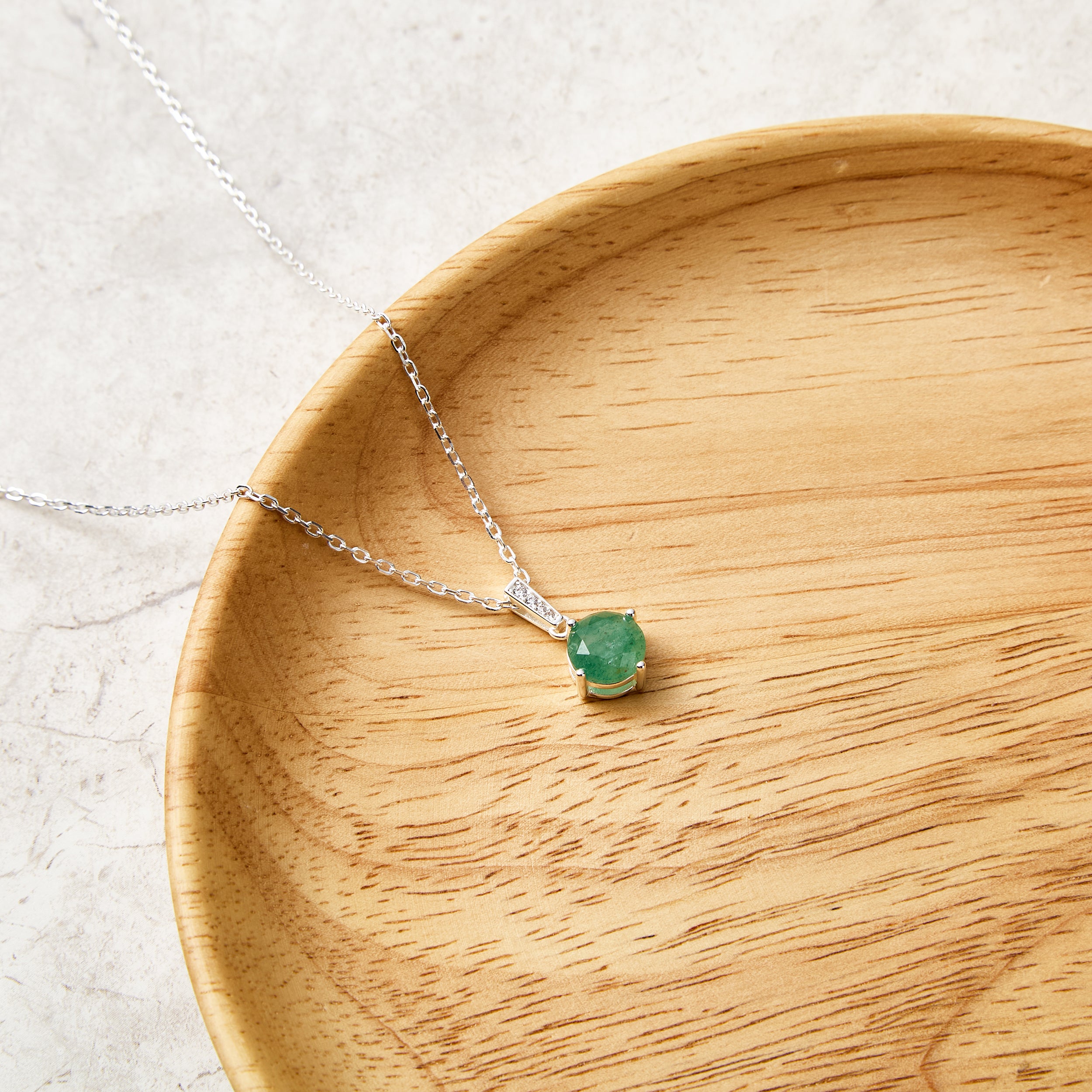 Sterling Silver Green Aventurine Gemstone Necklace