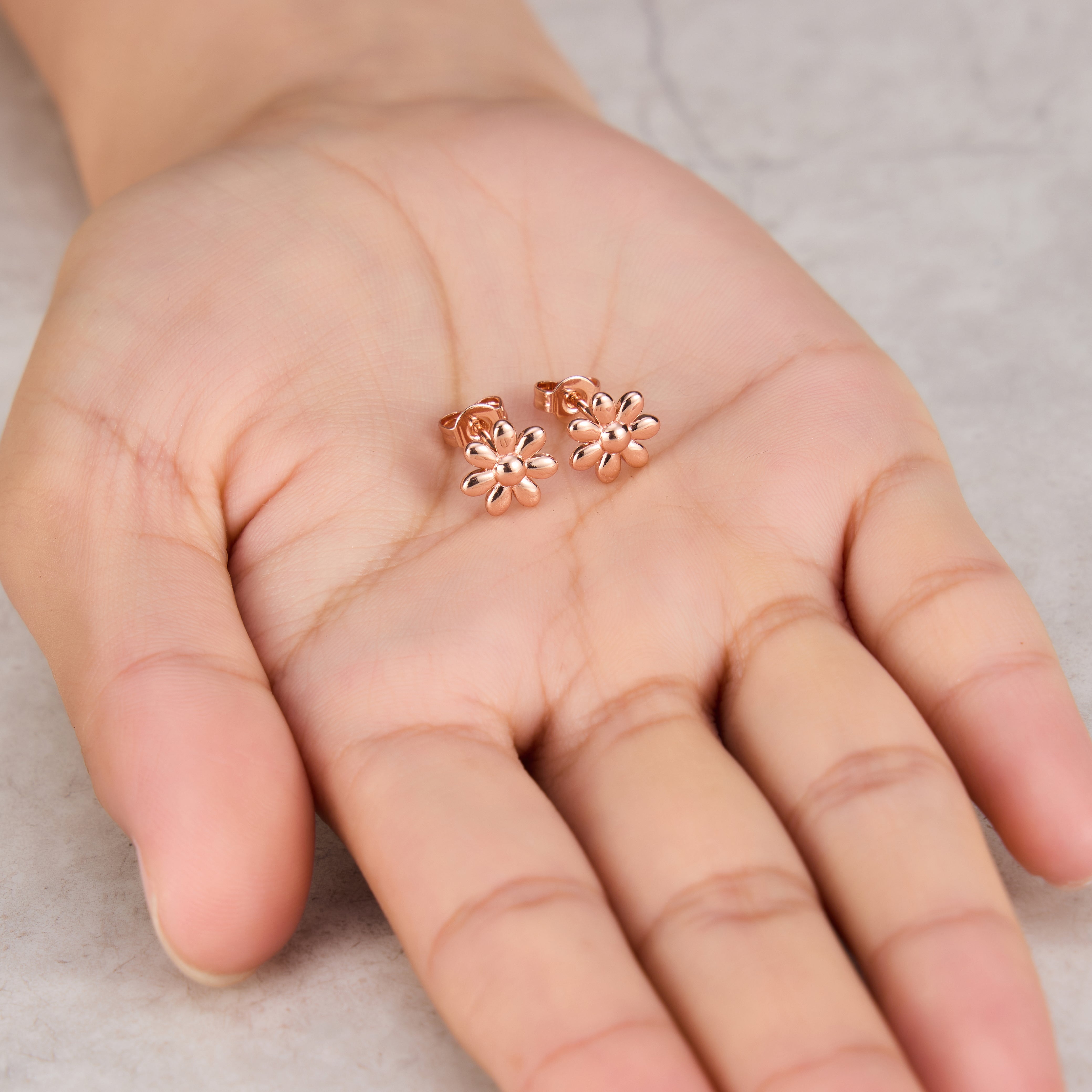 Rose Gold Plated Daisy Earrings