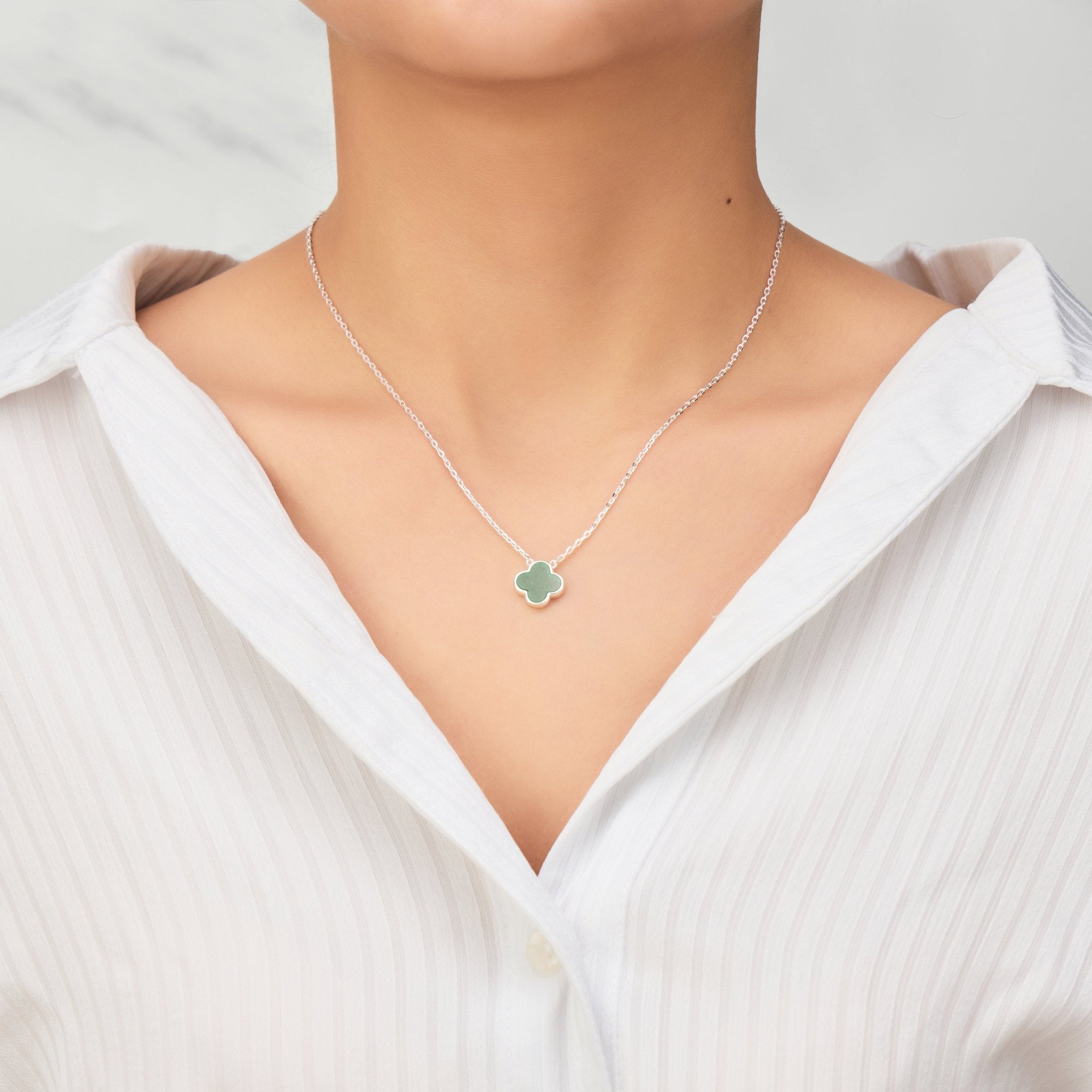 Philip Jones Collana Con Ciondolo In Pietra Naturale Avventurina Verde - Catana Argento Placcato 43+5 Cm, Gioiello Donna Ipoallergenico