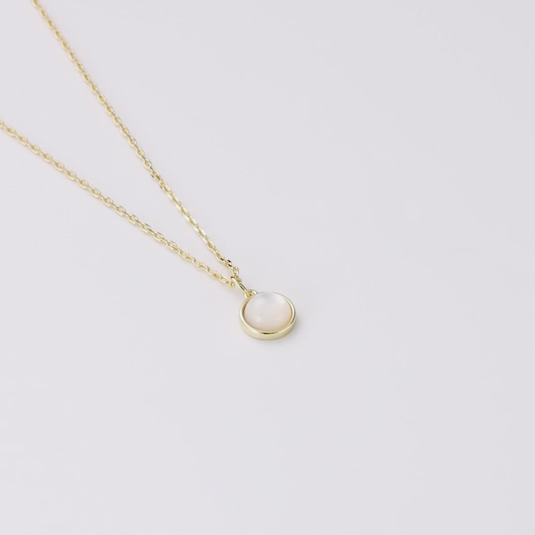 18k Gold Plated Mother of Pearl Necklace