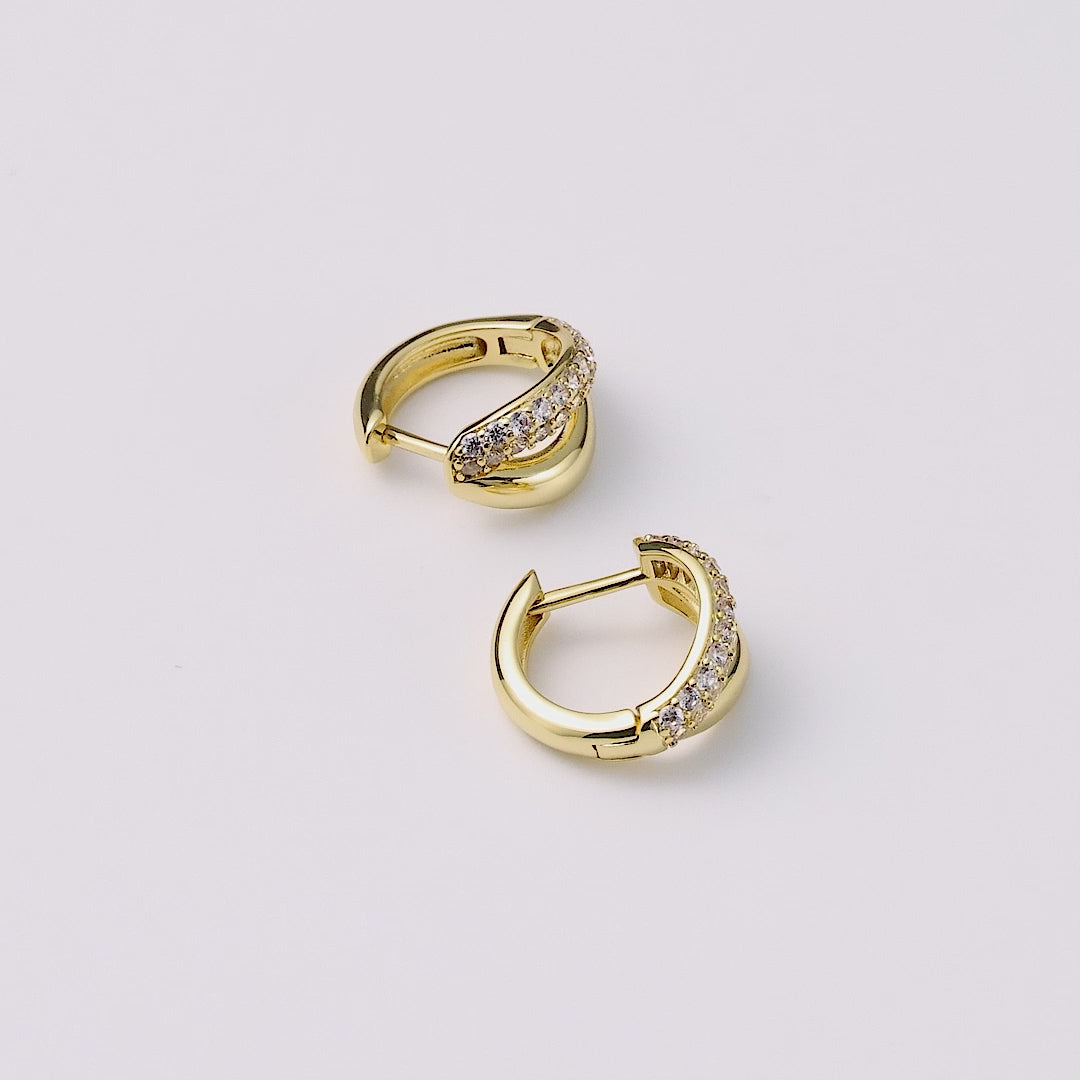 18k Gold Plated Split Huggie Hoop Earrings Created With Zircondia® Crystals