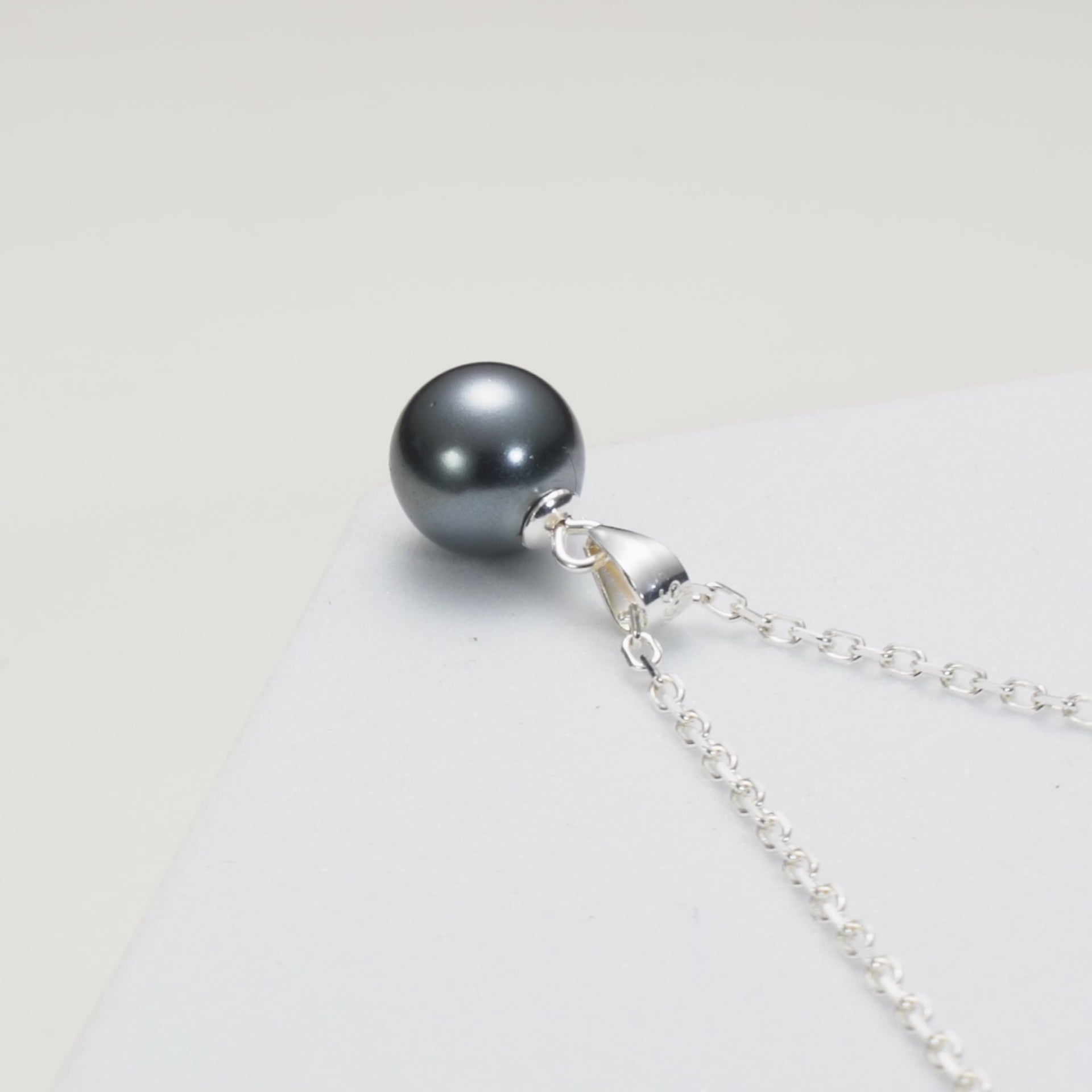 Sterling Silver Grey Shell Pearl Necklace Video
