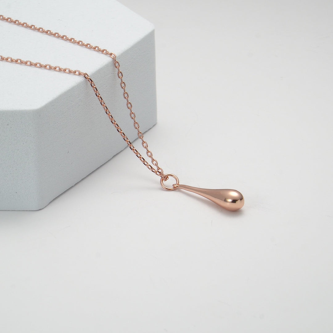 Rose Gold Plated Teardrop Necklace Video